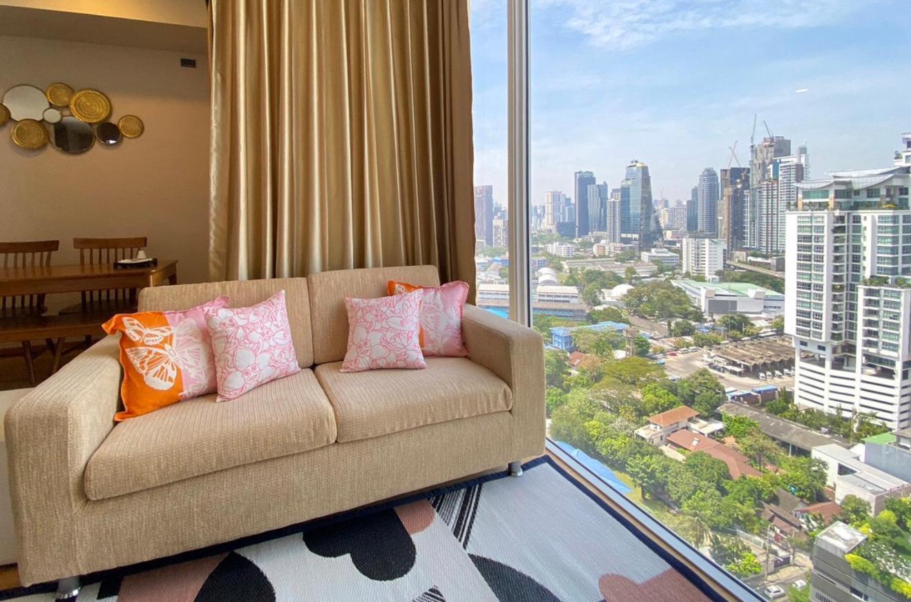2 Bedroom Luxury Apartment 3 Min Walk From Bts Ekkamai Bangkok Eksteriør billede